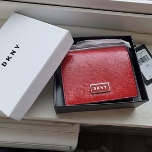 DKNY wallet